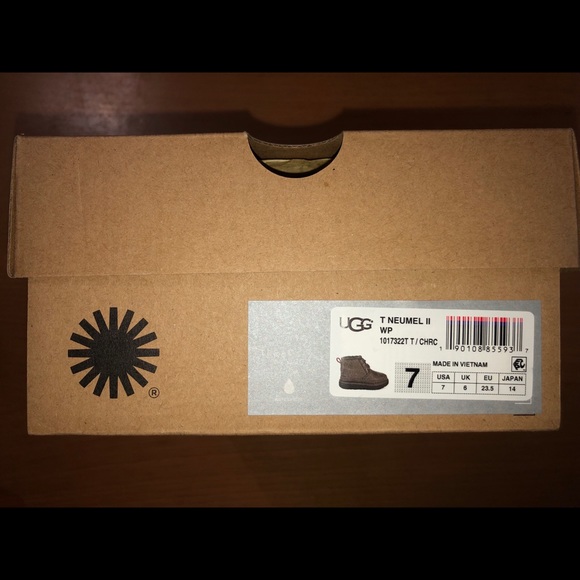 🎉SOLD🎉 UGG Toddler Neumel II - Picture 6 of 6